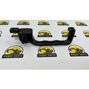 Ручка заднего стекла правая JCB 331/28235